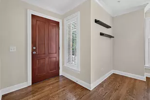107 S Grant St, Hinsdale, IL 60521 - Photo 14