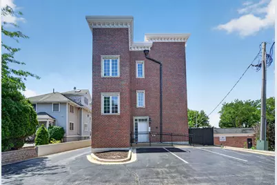 107 S Grant Street #102, Hinsdale, IL 60521 - Photo 36
