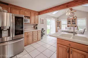 398 W St Charles Rd, Elmhurst, IL 60126 - Photo 10