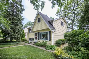 398 W St Charles Rd, Elmhurst, IL 60126 - Photo 4