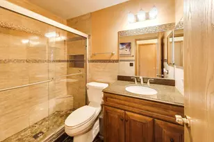 1022 Wrens Gate, Mundelein, IL 60060 - Photo 18
