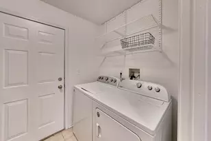 579 Willow Way, Lindenhurst, IL 60046 - Photo 20