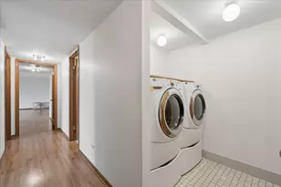 101 S Summit Ave, Park Ridge, IL 60068 - Photo 20