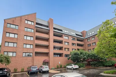 101 S Summit Avenue #512, Park Ridge, IL 60068 - Photo 1