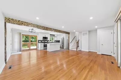 61 Miller Road, Lake Zurich, IL 60047 - Photo 2