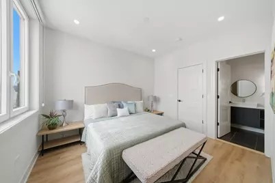 4250 W Belmont Avenue #5, Chicago, IL 60641 - Photo 14
