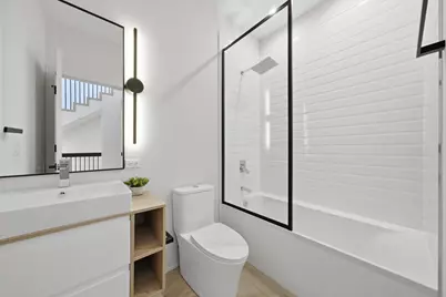 4250 W Belmont Avenue #5, Chicago, IL 60641 - Photo 18