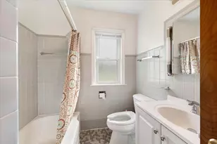 429 S Stratford Ave, Elmhurst, IL 60126 - Photo 18