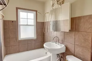 14424 S Lowe Ave, Riverdale, IL 60827 - Photo 10
