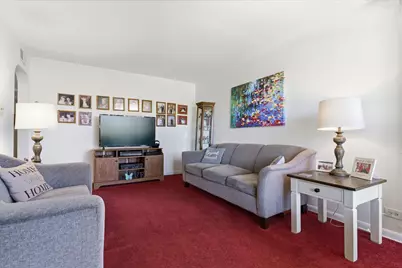 10111 S California Avenue, Chicago, IL 60655 - Photo 4