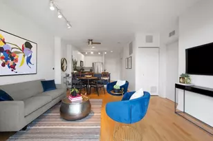 859 W Erie St, Chicago, IL 60642 - Photo 6