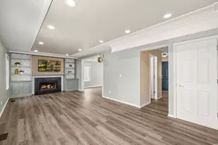 2463 Warm Springs Ln, Naperville, IL 60564 - Photo 12