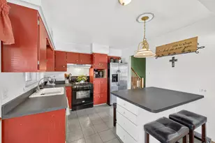 171 N Normandy Dr, Chicago Heights, IL 60411 - Photo 8