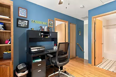 783 Manor Road, Crystal Lake, IL 60014 - Photo 16