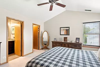 783 Manor Road, Crystal Lake, IL 60014 - Photo 24