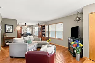 783 Manor Rd, Crystal Lake, IL 60014 - Photo 10