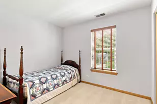 783 Manor Rd, Crystal Lake, IL 60014 - Photo 18