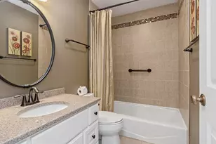 7822 W Arquilla Dr, Palos Heights, IL 60463 - Photo 18