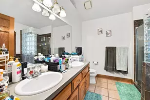 1615 Nicholson St, Crest Hill, IL 60403 - Photo 18