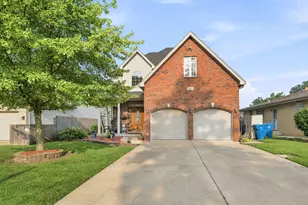 1615 Nicholson St, Crest Hill, IL 60403 - Photo 1
