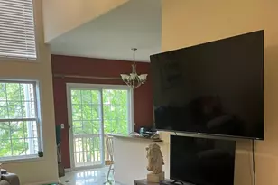 1342 N Winslowe Dr, Palatine, IL 60074 - Photo 2