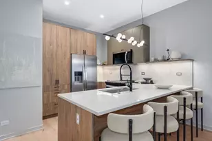 6633 N Milwaukee Ave, Niles, IL 60714 - Photo 4