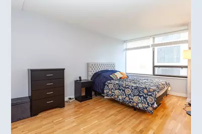 233 E Erie Street #1907, Chicago, IL 60611 - Photo 6