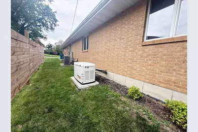 1419 Douglas Terrace, Dixon, IL 61021 - Photo 32