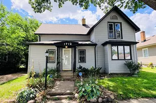 1712 Carney Ave, Rockford, IL 61103 - Photo 1