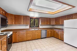 3411 E Crystal Lake Ave, Crystal Lake, IL 60014 - Photo 10
