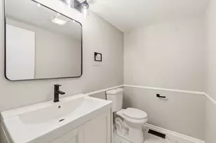 23W418 Greenbriar Dr, Naperville, IL 60540 - Photo 10