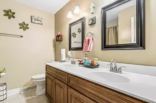 7 Derbyshire Ct, Bolingbrook, IL 60440 - Photo 30