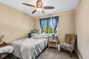 7 Derbyshire Ct, Bolingbrook, IL 60440 - Photo 24
