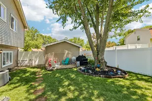 7 Derbyshire Ct, Bolingbrook, IL 60440 - Photo 38