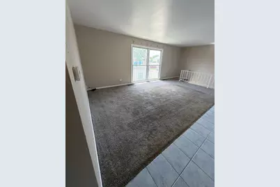 19345 Oak Avenue #11, Country Club Hills, IL 60478 - Photo 2