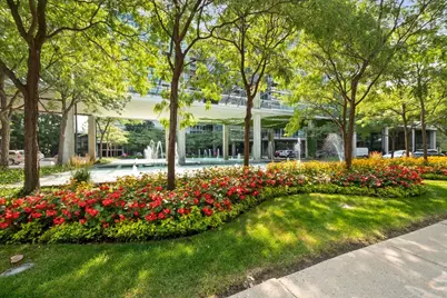 9655 Woods Drive #1006, Skokie, IL 60077 - Photo 2