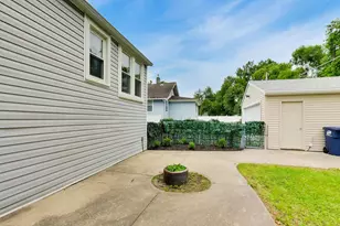 1416 S 17th Ave, Maywood, IL 60153 - Photo 28
