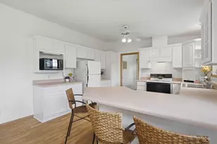 3045 Camp Creek Rd, Sherrard, IL 61281 - Photo 6