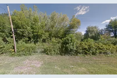 26100 W Channel Avenue, Antioch, IL 60002 - Photo 2