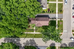 230 Florence St, Crystal Lake, IL 60014 - Photo 22