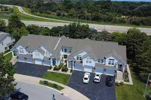 1137 Hawthorne Ln, Elk Grove Village, IL 60007 - Photo 16