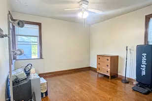 227 W 146th St, Dolton, IL 60419 - Photo 12