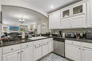 4851 N Paulina St, Chicago, IL 60640 - Photo 12