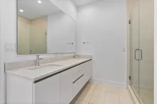 6 N Bishop St, Chicago, IL 60607 - Photo 22