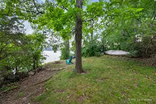 14 Lake Shore Dr, Oakwood Hills, IL 60013 - Photo 2