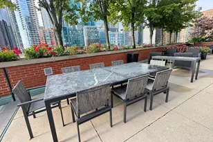 445 E North Water St, Chicago, IL 60611 - Photo 32