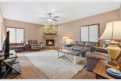 5733 W 97th Street, Oak Lawn, IL 60453 - Photo 14