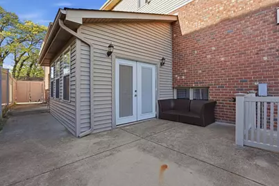 5733 W 97th Street, Oak Lawn, IL 60453 - Photo 38