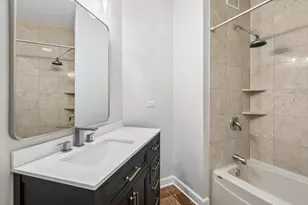 420 E Waterside Dr, Chicago, IL 60601 - Photo 24