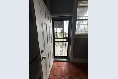 4354 W Washington Boulevard #301, Chicago, IL 60624 - Photo 16
